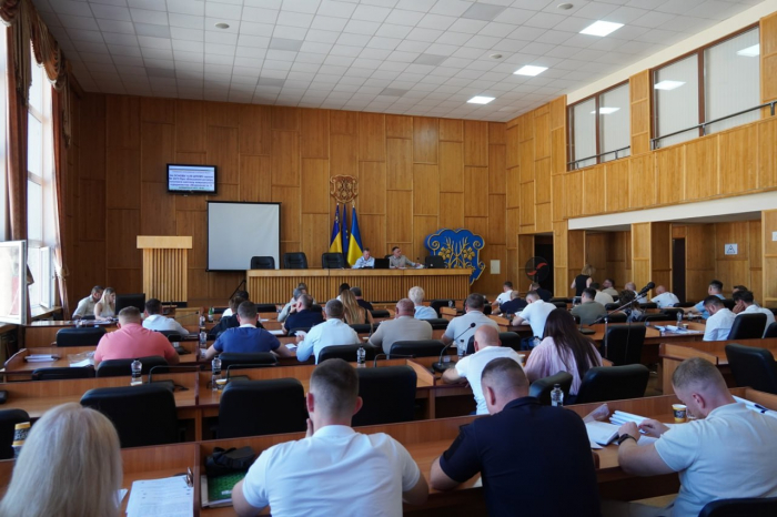 Поховання загиблих захисників з лівого боку алеї на Пагорбі Слави підтримали на сесії Ужгородської міської ради

