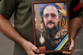 Ужгород сьогодні попрощався із 51-річним солдатом Сергієм Постельняком