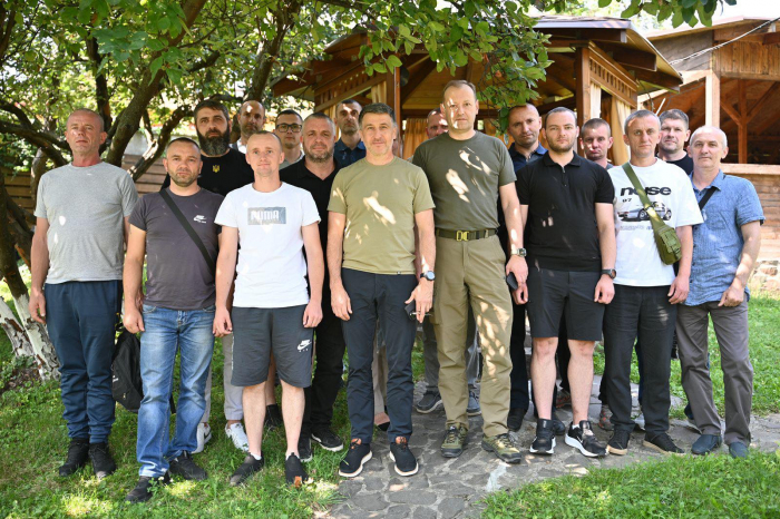 Мирослав Білецький зустрівся із військовими, звільненими з полону

