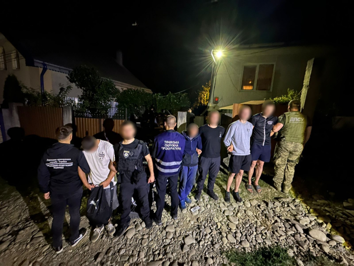 Тячівський райсуд обрав запобіжний захід трьом мотоциклістам-переправникам 

