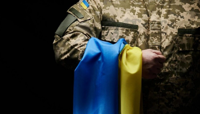 Уряд затвердив порядок виплати допомоги родинам загиблих добровольців
