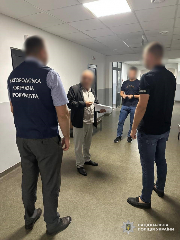На Ужгородщині підрядник заволодів понад 1,6 млн грн бюджетних коштів на ремонті доріг – йому поліція повідомила про підозру