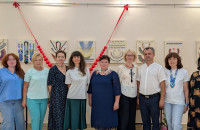 В Ужгородському скансені відкрили виставку «Намисто на біленьку шийку»