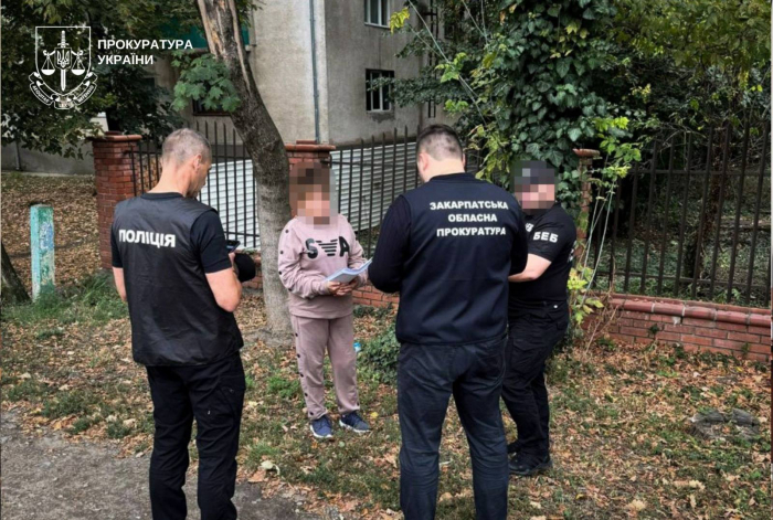 На Закарпатті прокурори повідомили про підозру керівниці наукового інституту НААН України та її спільниці у розтраті 300 тонн зерна