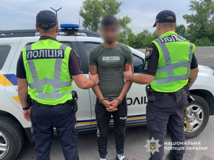 Поліцейські Іршави затримали підозрюваного у переправленні військовозобов’язаних за кордон
