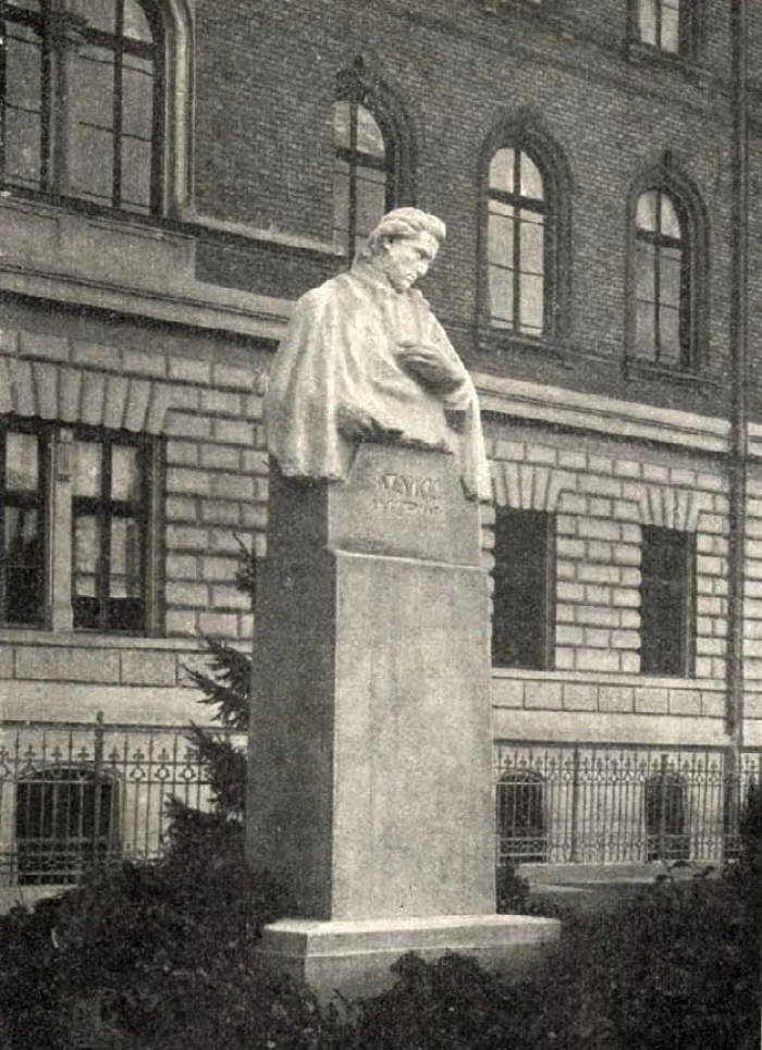 Перший пам’ятник Ужгорода

