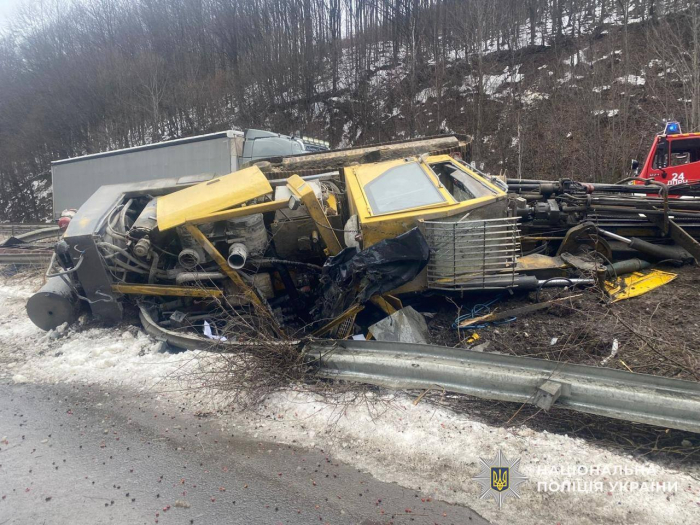 Смертельна ДТП на Закарпатті – двоє людей загинули