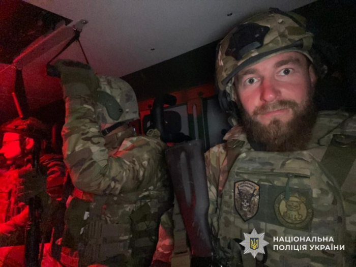 Після важкого поранення переніс понад 10 операцій та планує повернутися у стрій: історія закарпатського поліцейського Івана Гучковича