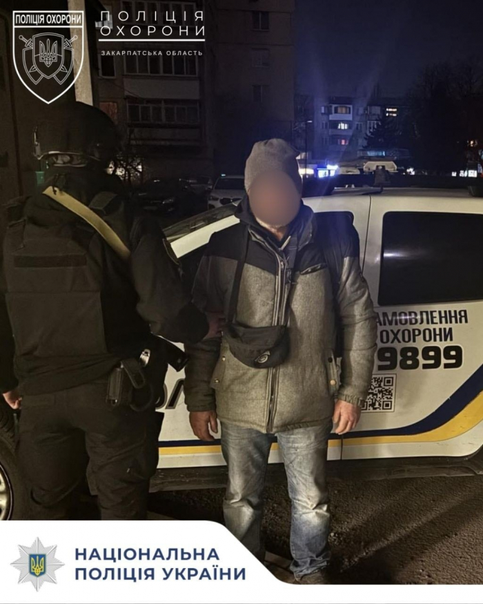 В Ужгороді поліцейські охорони затримали крадія