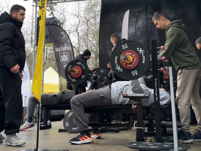 В Ужгороді відбувся IV відкритий зимовий чемпіонат з жиму лежачи