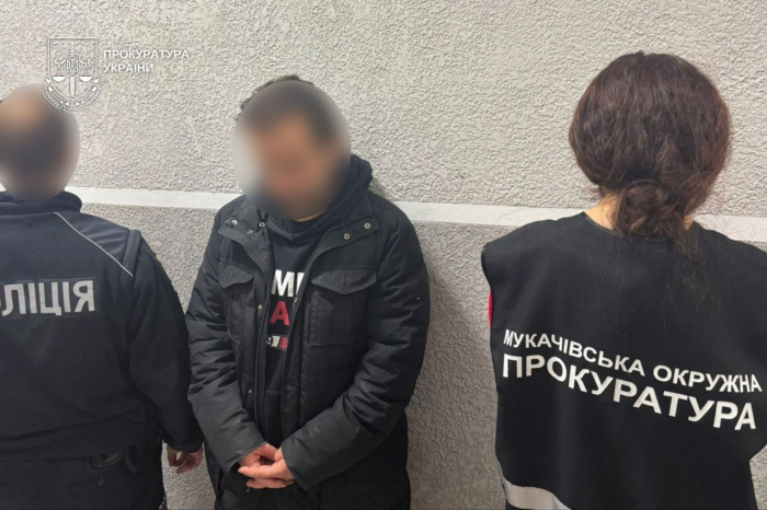 Інтернет-спілкування, яке закінчилось трагедією — у Мукачеві взято під варту іноземця, який підозрюється у зґвалтуванні неповнолітньої 