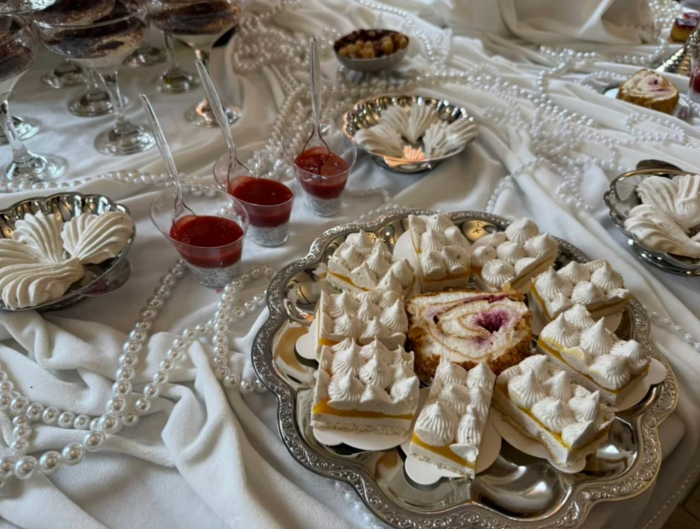 Десерт без цукру: як в Ужгороді в «Cake studio» створюють нову культуру солодкого