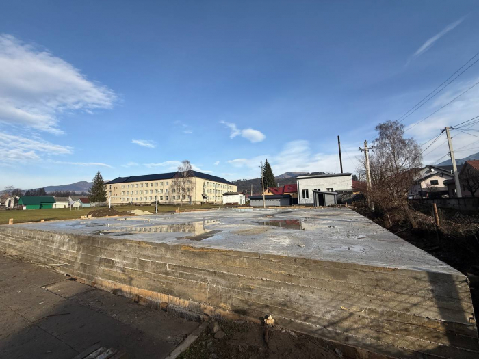 У селі Колочава триває будівництво сучасного Центру безпеки громадян