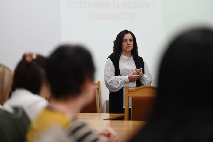 Безбар’єрність у державному сервісі: для працівників ДПС Закарпаття провели тренінг з інклюзивної комунікації