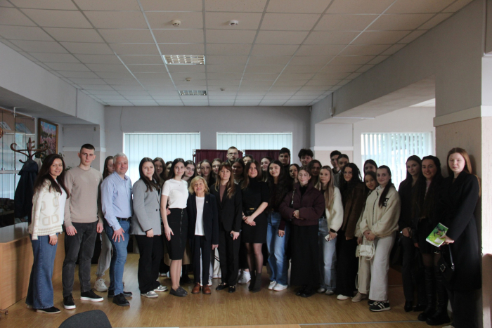 Податківці Закарпаття провели ознайомчу лекцію для студентів економічного факультету УжНУ

