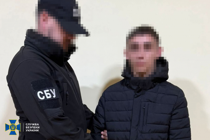 СБУ затримала на Закарпатті ще одного агента рф, який намагався зареєструвати декілька терміналів Starlink для рашистів