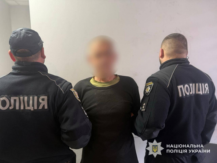 На Рахівщині поліцейські затримали підозрюваного у смертельному побитті чоловіка

