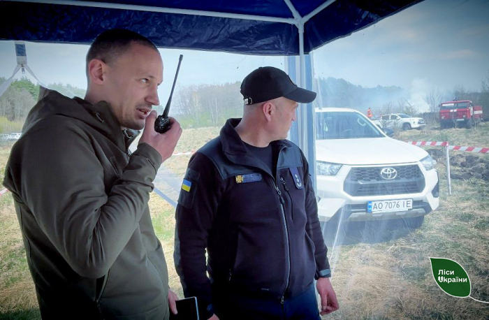 На Львівщині лісівники Карпатської філії провели практичні протипожежні навчання