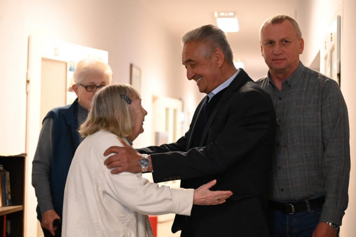 Хаб добра в Берегові: як церква, влада і люди об’єдналися заради допомоги 