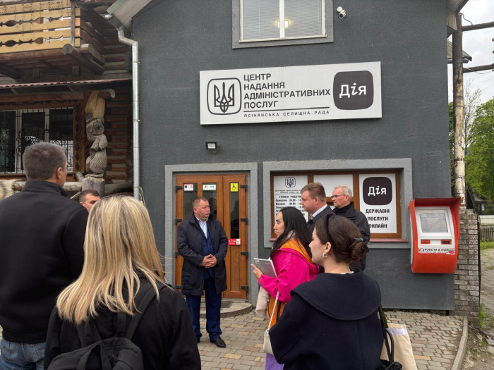 Стратегія, партнери і сонячна лікарня: як Ясінянська громада системно будує розвиток

