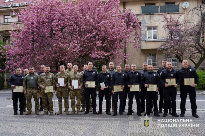 Поліцейські закарпатського батальйону «Стрілецький» отримали нагороди Президента України та Головнокомандувача ЗСУ