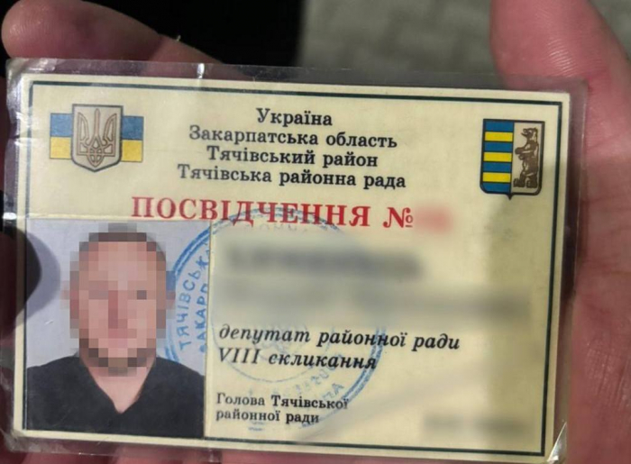 Депутат і “схема виїзду”: на Закарпатті викрили організатора переправлення за кордон