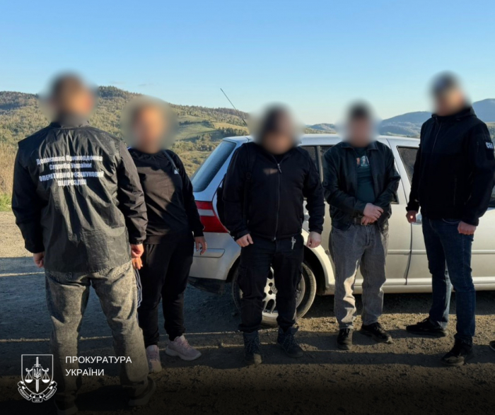 З криптогаманцем і об’їзними маршрутами: на Закарпаття викрили схему незаконного виїзду за кордон