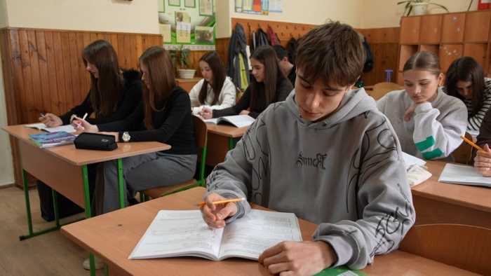 44 людини склали НМТ в ужгородському ліцеї №5: як минуло тестування
