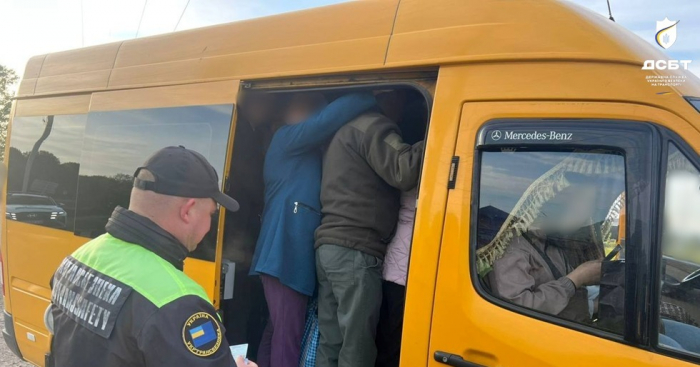 Трьох «нелегальних» перевізників виявили на Закарпатті

