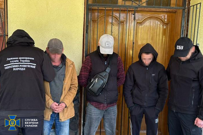 На Закарпатті СБУ, Нацполіція, Держприкордонслужба та прокуратура блокували чергові "трансфери" ухилянтів до ЄС