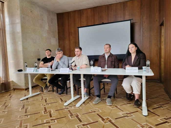 Чотири прем'єри за тиждень: Закарпатський муздрамтеатр готується до закриття ювілейного сезону