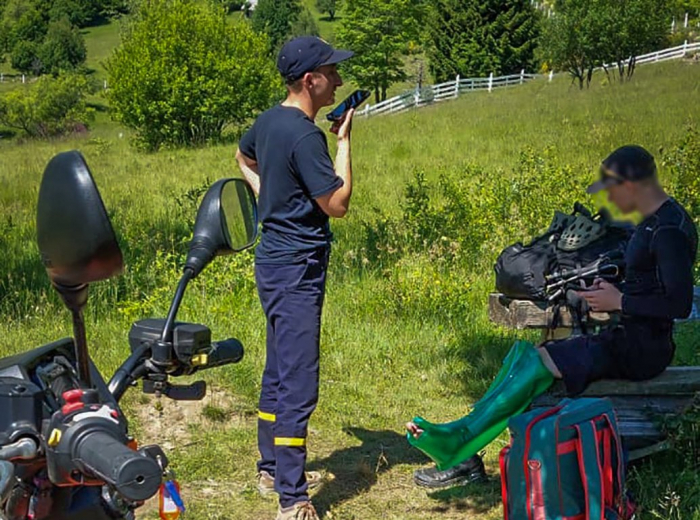 На Рахівщині гірські рятувальники надали допомогу травмованому юнаку