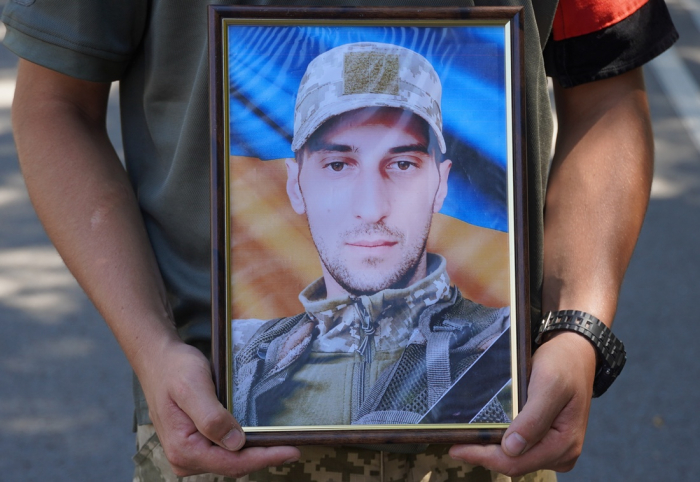 В Ужгороді попрощалися із загиблим захисником України
