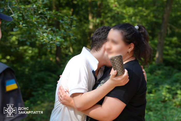 На Берегівщині рятувальники знайшли 15-річного підлітка, якого розшукували всю ніч