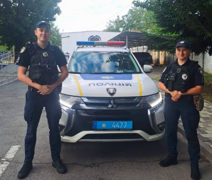 Трагедії вдалося запобігти: в Ужгороді патрульні врятували жінку, яка намагалася накласти на себе руки