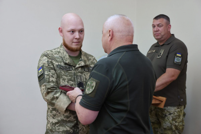 Трьох прикордонників Чопського загону нагородили державними нагородами

