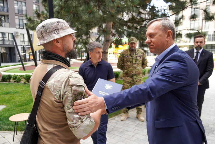 Богдан Андріїв: "Ключі від квартир в Ужгороді отримали ще три родини захисників"