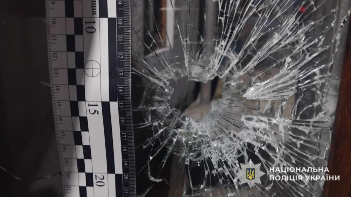 На Тячівщині 66-річний чоловік вистрілив у спину сусіду з мисливської рушниці