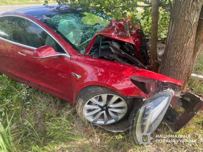 Поліція Мукачівщини розслідує аварію, в якій травмовано малолітню дівчинку