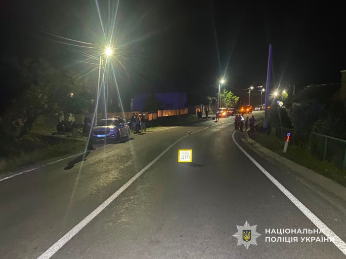 Загинув на місці: на Закарпатті поліція розслідує смертельну ДТП за участі 21-річного мотоцикліста