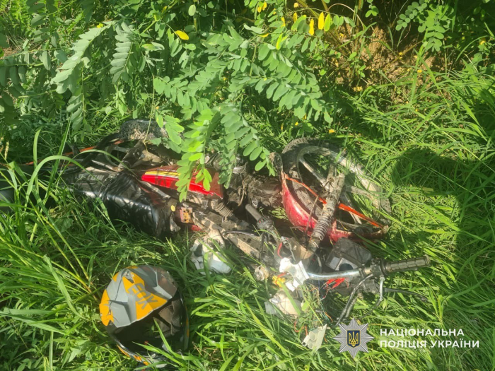 Поліція Закарпаття встановлює обставини ДТП, у якій загинув неповнолітній мотоцикліст
