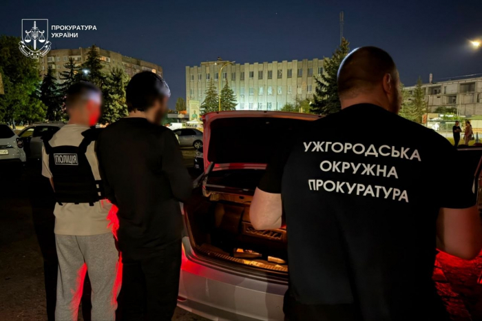 $10 тисяч за переправлення до ЄС: на Закарпатті викрито дві схеми незаконного перетину кордону

