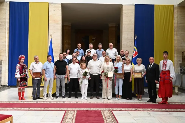 17 малих і середніх підприємств Закарпаття стали переможцями обласного туру Всеукраїнського рейтингу «Сумлінні платники податків – 2025»