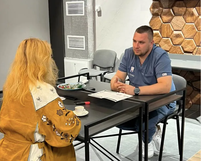 Від фронтового медика до захисника прав: як ветеран і лікар Олег Орос розбудовує ветеранську політику на Закарпатті