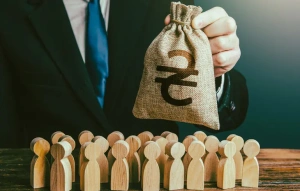 Бюджет-2027 у Раді: Звідки Україна братиме гроші та чому експерти вже б'ють на сполох