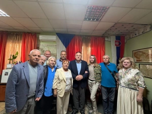 Поглиблення співпраці та нові проєкти: актив Ужгородського Клубу ім. Масарика зустрівся із заступником Генконсула Чехії